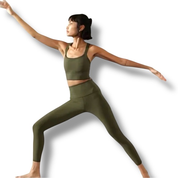 Athleta Pants - ATHLETA Salutation Stash High Rise 7/8 Legging -1X Aspen Olive